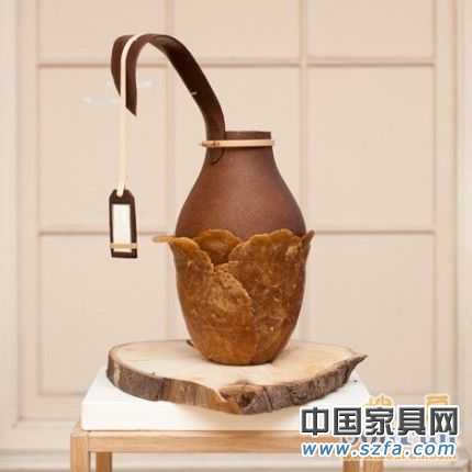 使用天然動物、植物聚合物制作的Botanica系列器皿